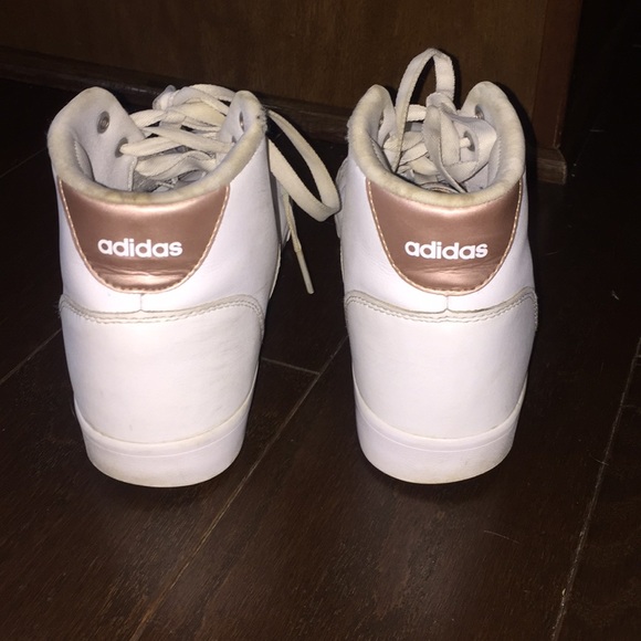 adidas cloudfoam white rose gold